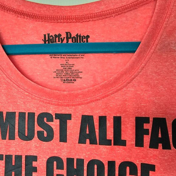 Red Harry Potter t-shirt large junior - Picture 3 of 3